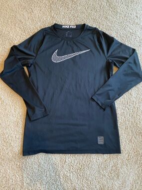 Nike Pro Men's Black Long-Sleeve Dri-FIT Performance Shirt